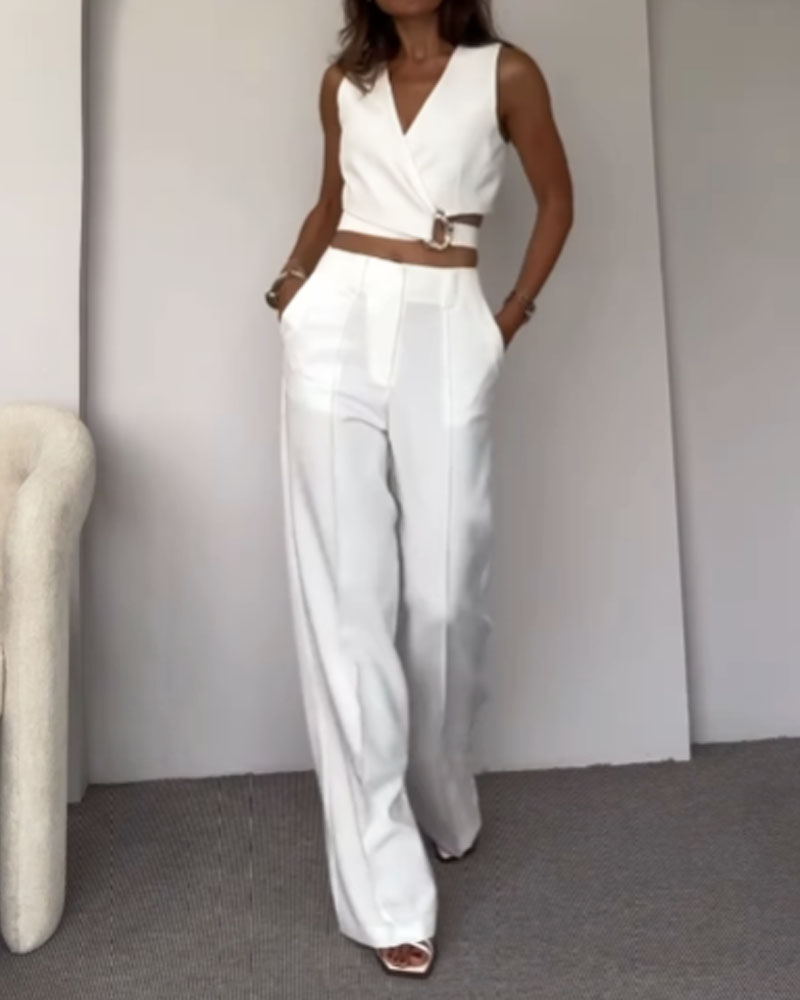 Olivia - Linnedragt Elegance i Crop Top