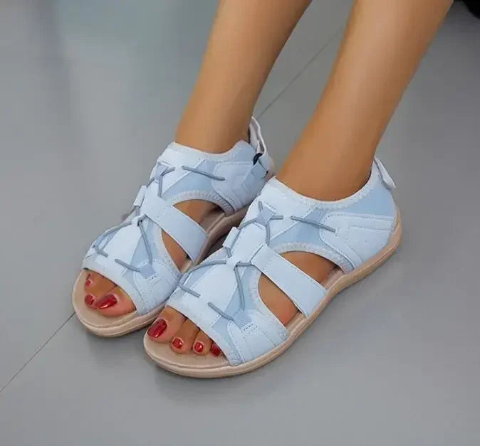 Daphne - Verstellbare Sommersandalen für mehr Komfort und Stil